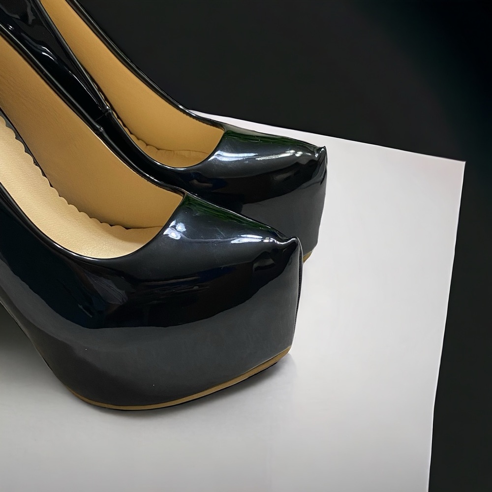 Pu Black Hidden Platform Heels - image 7